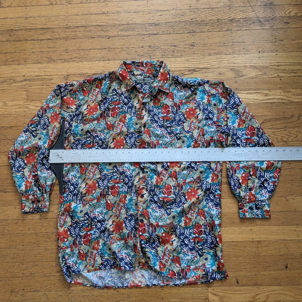 Robert stock Vintage 100% silk shirt